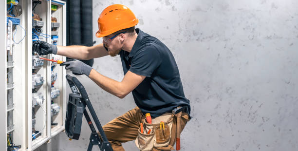 Best Local Electrician Companies  in Siesta Key, FL